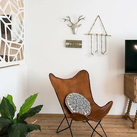 Apartamento Boho Chic Apartment, Agia Sofia District #feelslikehome